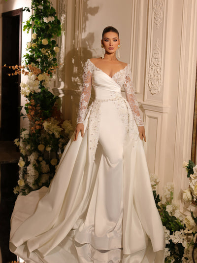 bridal gown featuring a removable train